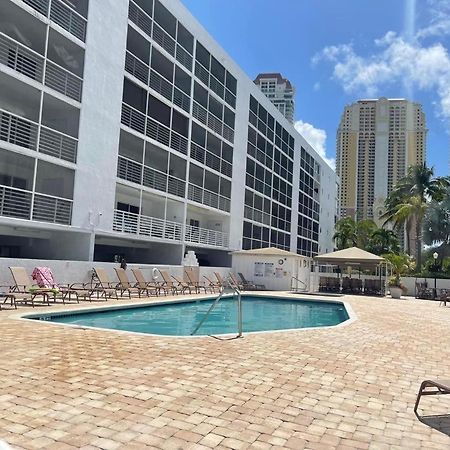 Willa Le Frontenac Sunny Isles Beach Zewnętrze zdjęcie